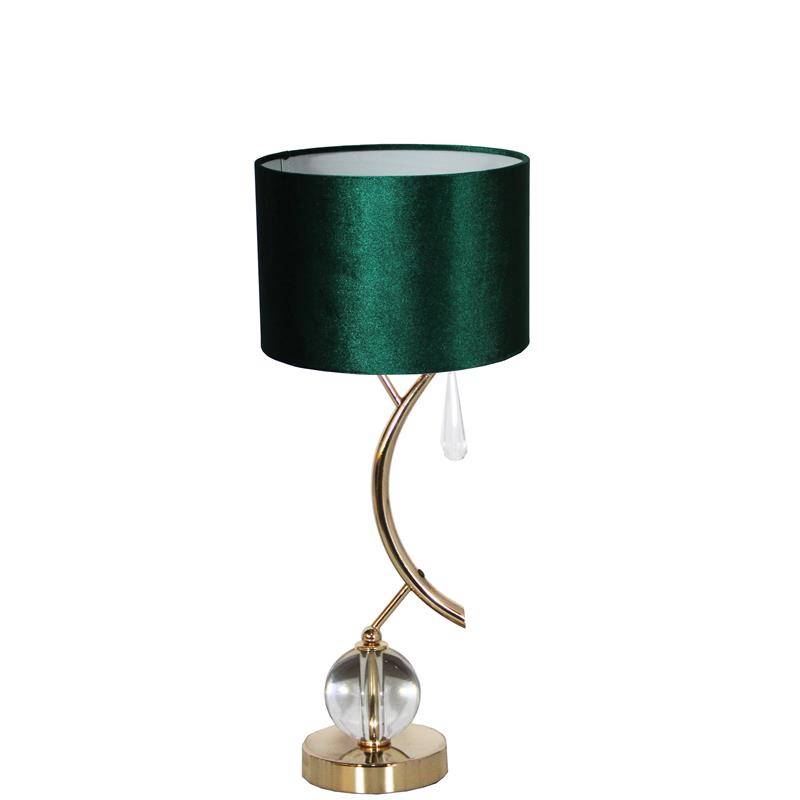 LAMPA STOŁOWA ZŁOTA Z KULĄ I ZAWIESZKĄ KRYSZTAŁOWĄ ORAZ  Z ABAŻUREM WELUROWYM W KSZTAŁCIE CYLINDRA I KOLORZE  CIEMNO ZIELONYM